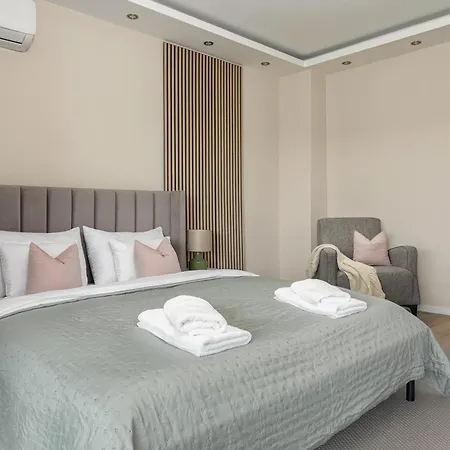 Dolce Apartmanhaz شقة