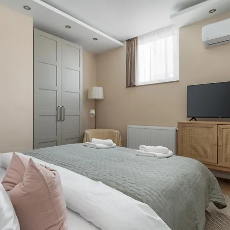 Apartament Dolce Apartmanhaz *